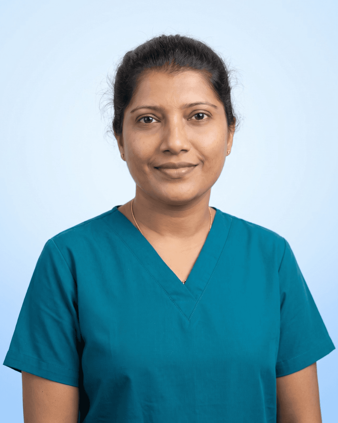 Portrait of Inoka Peshani, caregiver in Los Angeles